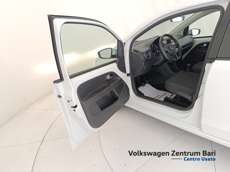 Volkswagen up! 5p 1.0 evo move 65cv - 13
