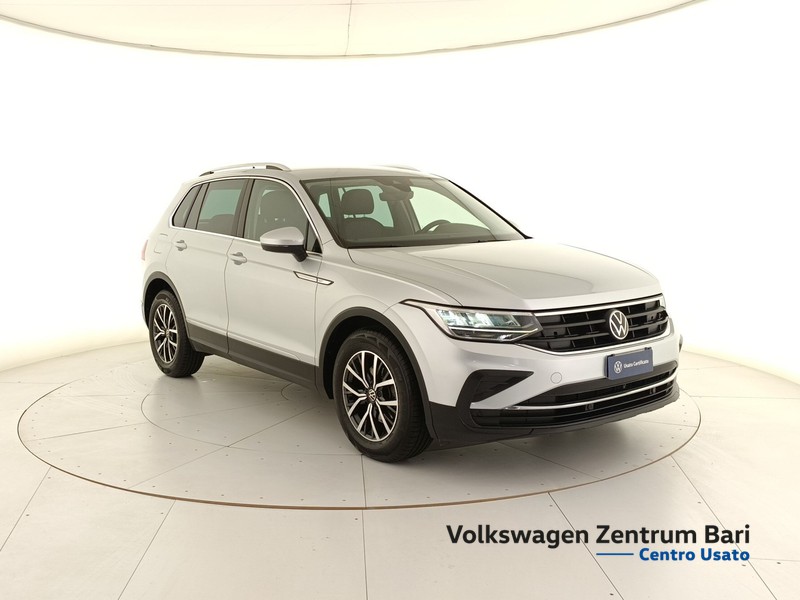 Volkswagen Tiguan 2.0 tdi life 150cv dsg - 4
