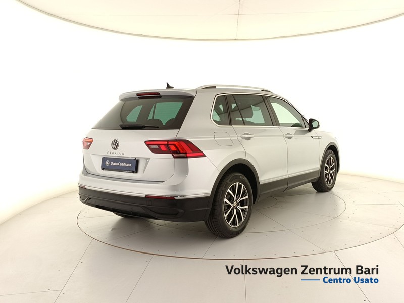Volkswagen Tiguan 2.0 tdi life 150cv dsg - 6