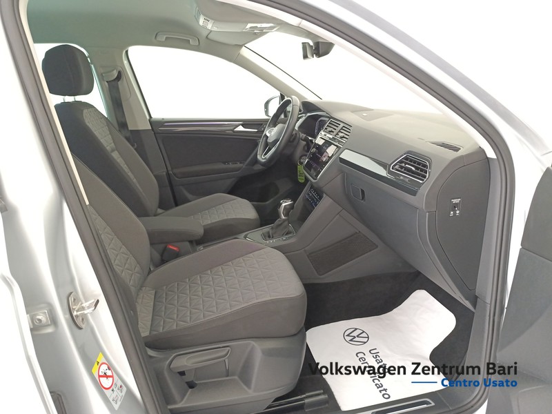 Volkswagen Tiguan 2.0 tdi life 150cv dsg - 20
