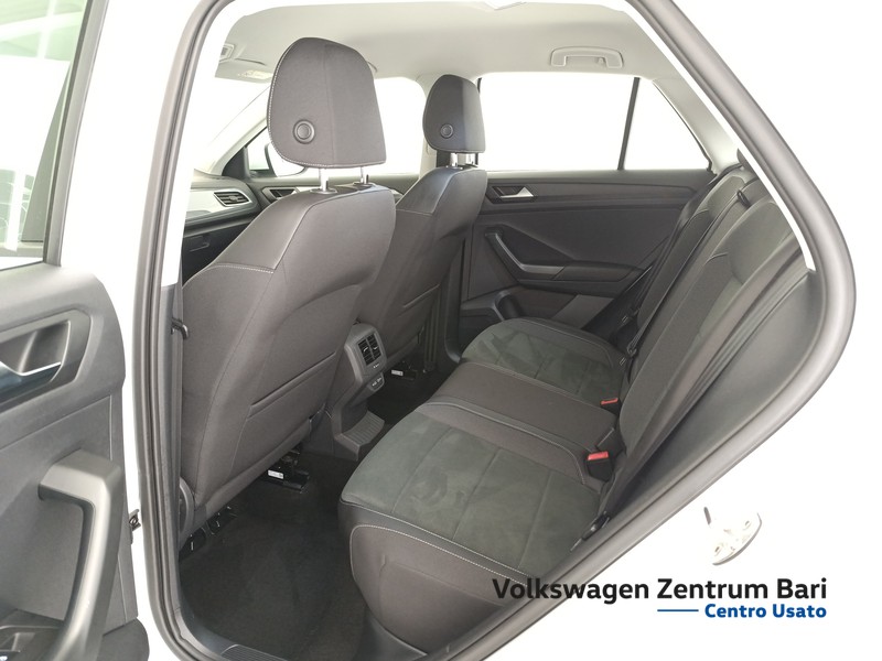 Volkswagen T-Roc 2.0 tdi style 115cv - 17