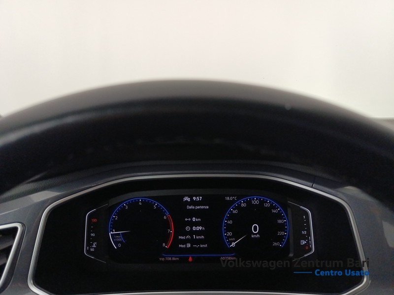Volkswagen T-Roc 1.0 tsi style 110cv - 10