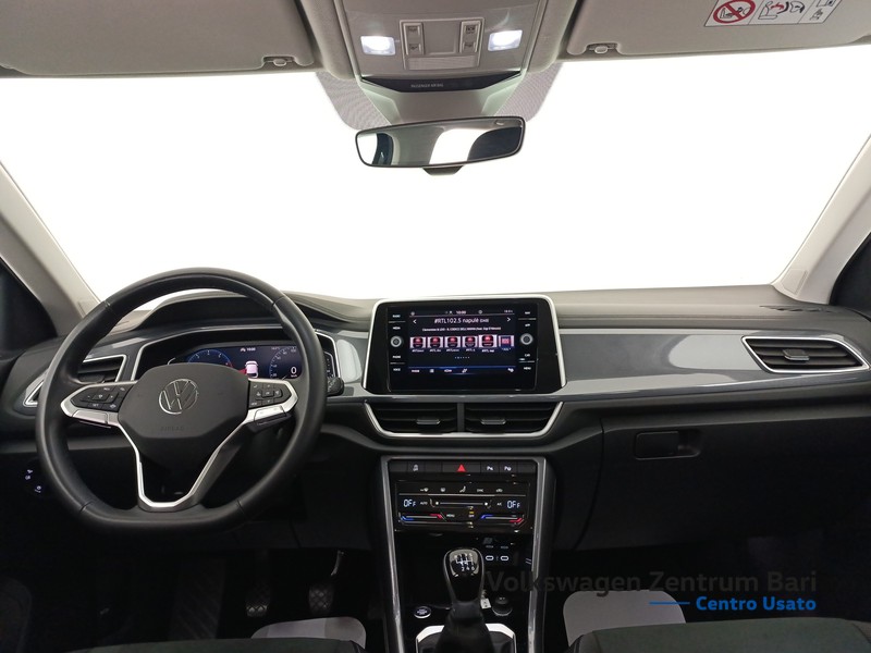 Volkswagen T-Roc 1.0 tsi style 110cv - 18