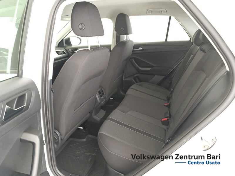 Volkswagen T-Roc 1.0 tsi life 110cv - 16