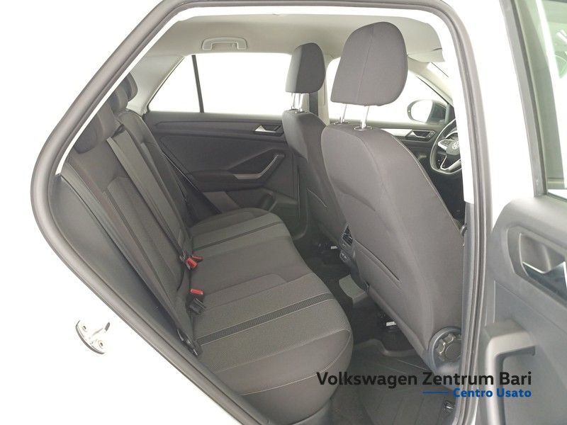Volkswagen T-Roc 1.0 tsi life 110cv - 19