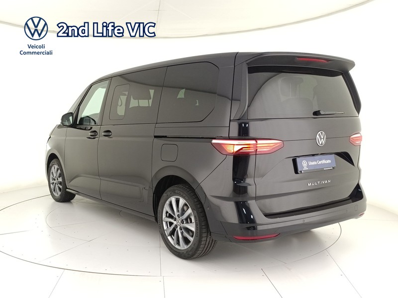 Volkswagen VIC T7 Multivan 2.0 tdi life 150cv dsg 7p.ti - 7