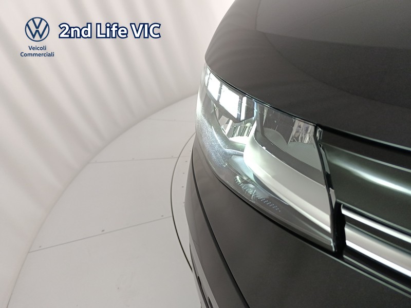 Volkswagen VIC T7 Multivan 2.0 tdi life 150cv dsg 7p.ti - 22
