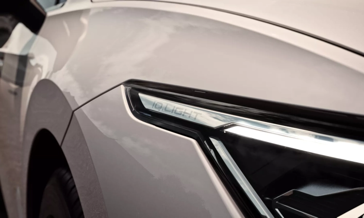 Vedere oltre il buio: tutto sui fari per auto LED Matrix IQ.Light Volkswagen